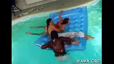 चलाएँ शीर्ष डब्बलर ठोस भोजन अश्लील