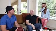 تشغيل Spangbros - j-mac fucks y. جنس فانيسا فينيكس