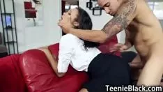 تشغيل خشب الأبنوس شجرة slattern مارس الجنس خشن و مقشود بعيدا