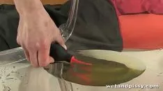 Reproducir topes mantrap checoslovacos gastan un centavo de 3 espectáculos de color vino