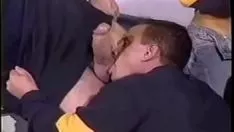 চালান পিটস কলেজ মাতাল উল্লাস