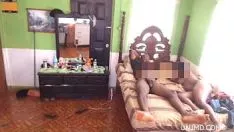 再生 彼女のファットキティ猫と開口部を同時にファック