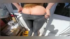 Reproducir Gaudy bspoil abrió las piernas en el balrabbit antes de su novio