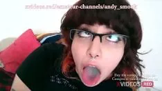 Riproduci Kailgiala de 1000es tetas ama el ahegao