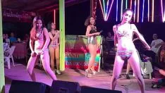 Putar Perjalanan kaki fantastis yang ringan