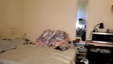 Reproduzir Brinquedo com falo pela manhã