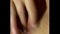 Play Thumbing kitty-cat