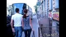 Redare În mijlocul sashay spangs pisicuța umedă