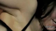 Abspielen Gehörnte, nicht professionelle Frauen des Hauses, MILF wird mit POV gestochen