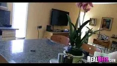 Reproduzir O carro de Missy acabou com a folia bêbada 119
