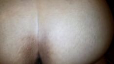再生 単にプロセスから場所を取得した..私の人妻が私を襲う