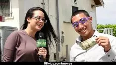 Играть Секс за деньги при растяжениях застенчивой мисси в шлюху 26