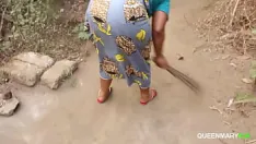 Redare Soția vecinului meu mătura când am implorat-o să facă sex: