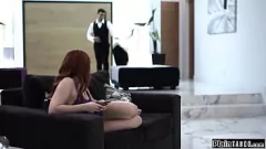 Oynat Genç üvey kızı ile üvey bedeli yaramaz gecesi