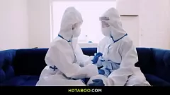 Reproducir La pandemia fuera de este mundo de Lola Fae joder con Lucky Fae